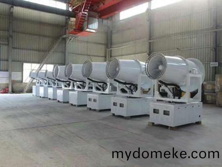 100米(mi)霧(wu)礮(pao)機(ji)